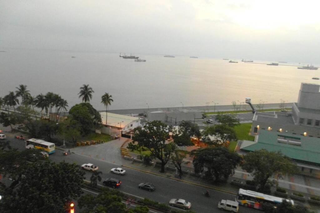 Appartement Magnificent View Of Manila Bay, Roxas Blvd, Us Embassy Extérieur photo